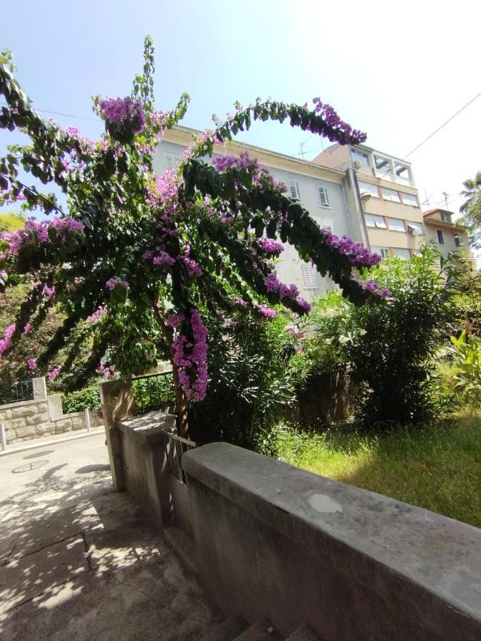 Bugenvilija Apartment Split Exterior foto